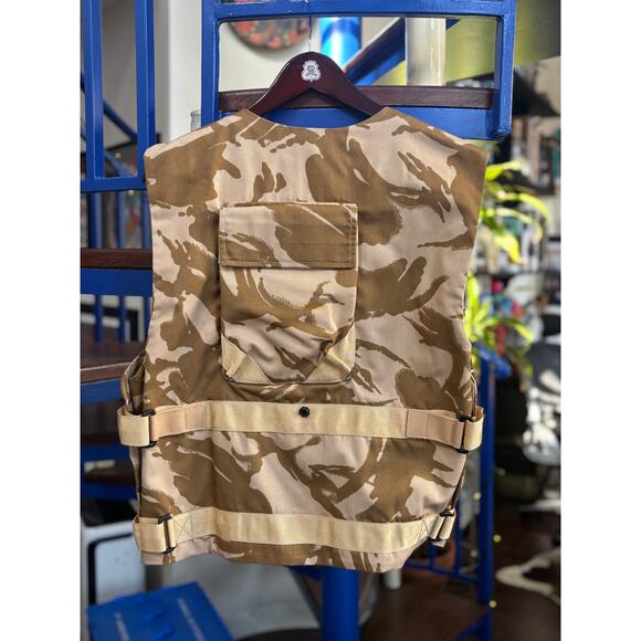 Vintage UK/NATO Military Desert Camo Body Armour Cover Vest - Picture 2 of 4